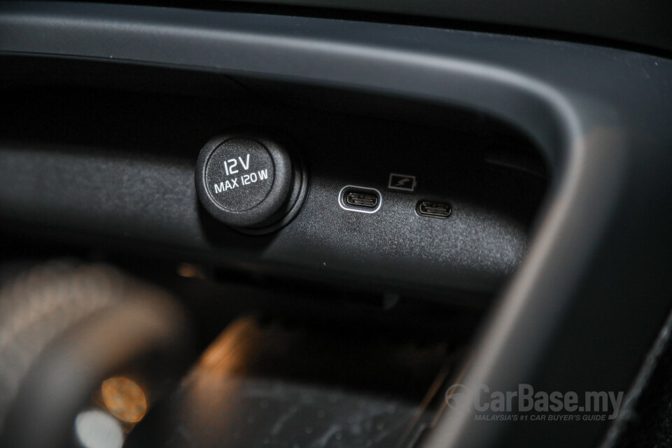 Volvo XC40 Recharge Electric Mk1 (2022) Interior