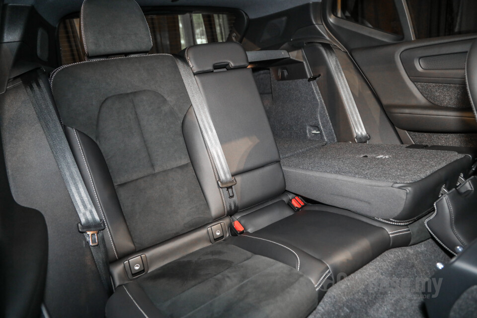 Volvo XC40 Recharge Electric Mk1 (2022) Interior