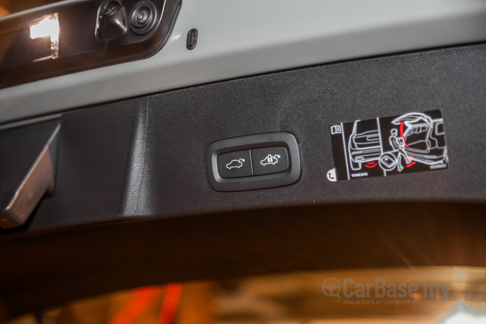 Volvo XC40 Recharge Electric Mk1 (2022) Interior