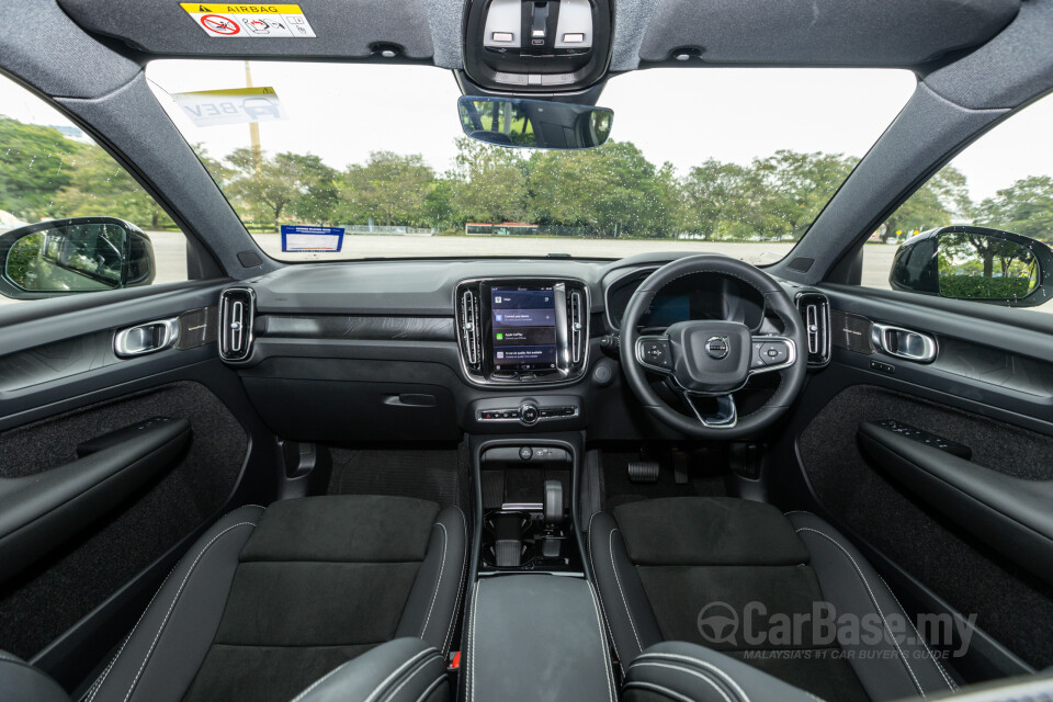 Volvo XC40 Recharge Electric Mk1 (2022) Interior