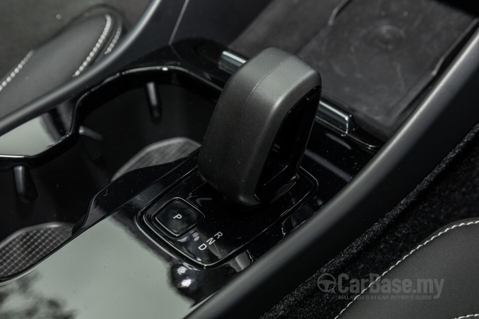 Volvo XC40 Recharge Electric Mk1 (2022) Interior