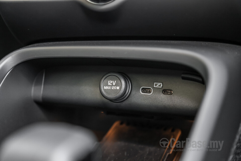 Volvo EC40 Gen1 (2022) Interior