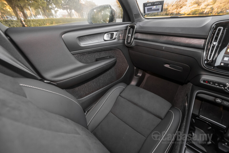 Volvo EC40 Gen1 (2022) Interior