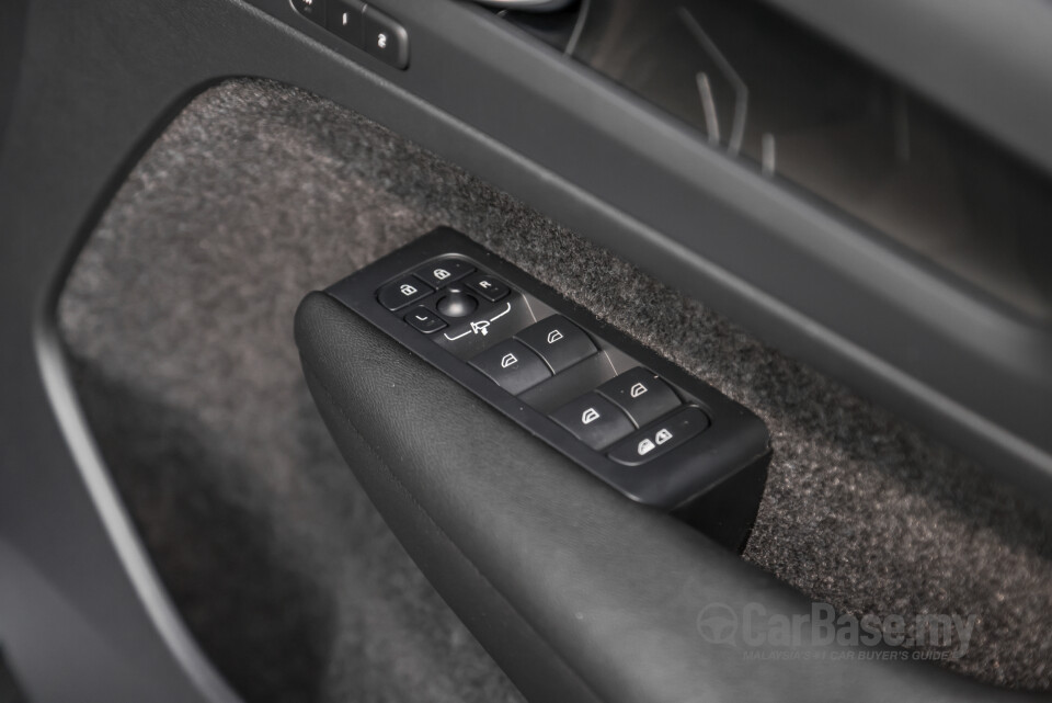 Volvo EC40 Gen1 (2022) Interior