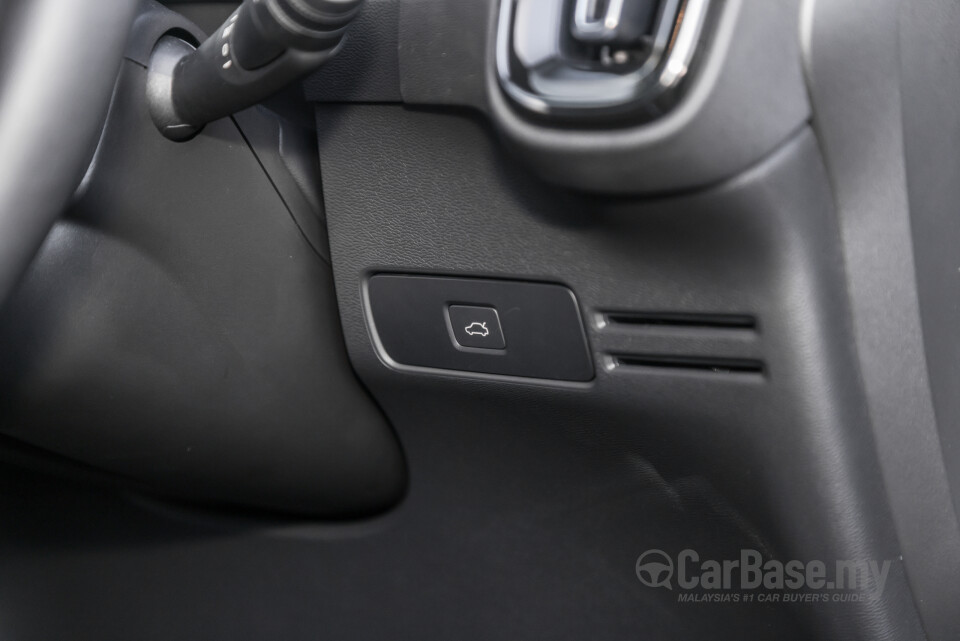Volvo EC40 Gen1 (2022) Interior