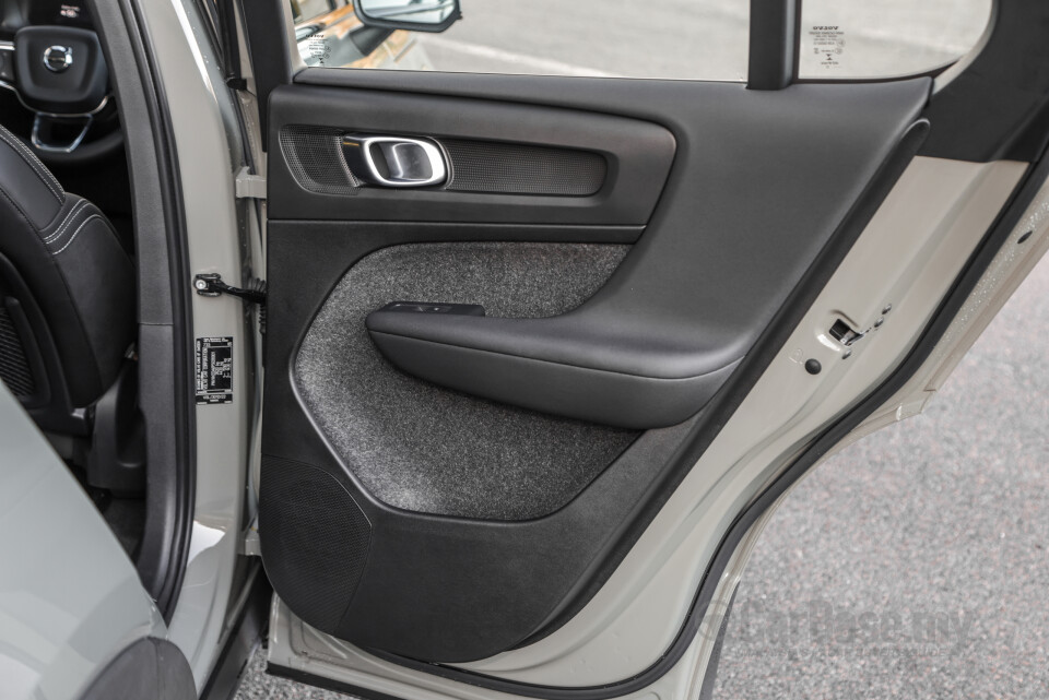 Volvo EC40 Gen1 (2022) Interior