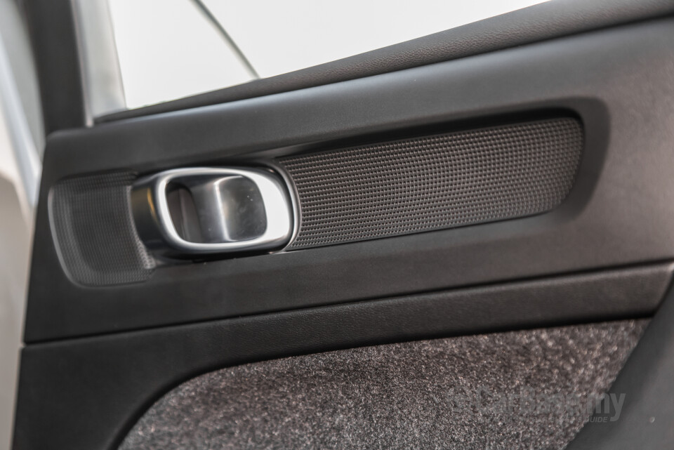 Volvo EC40 Gen1 (2022) Interior