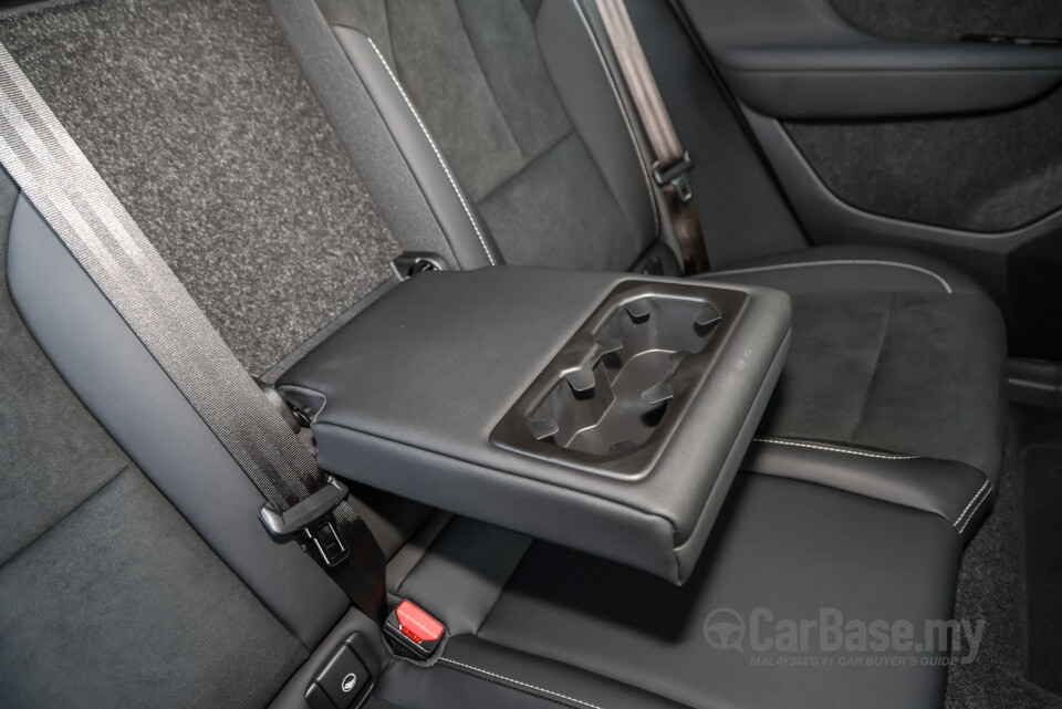 Volvo EC40 Gen1 (2022) Interior