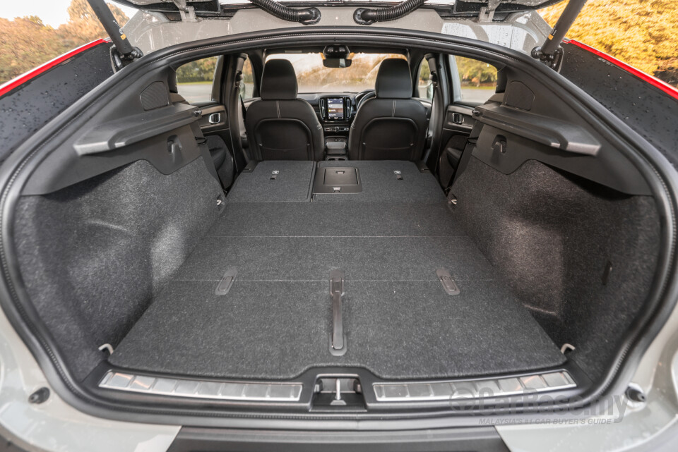Volvo EC40 Gen1 (2022) Interior