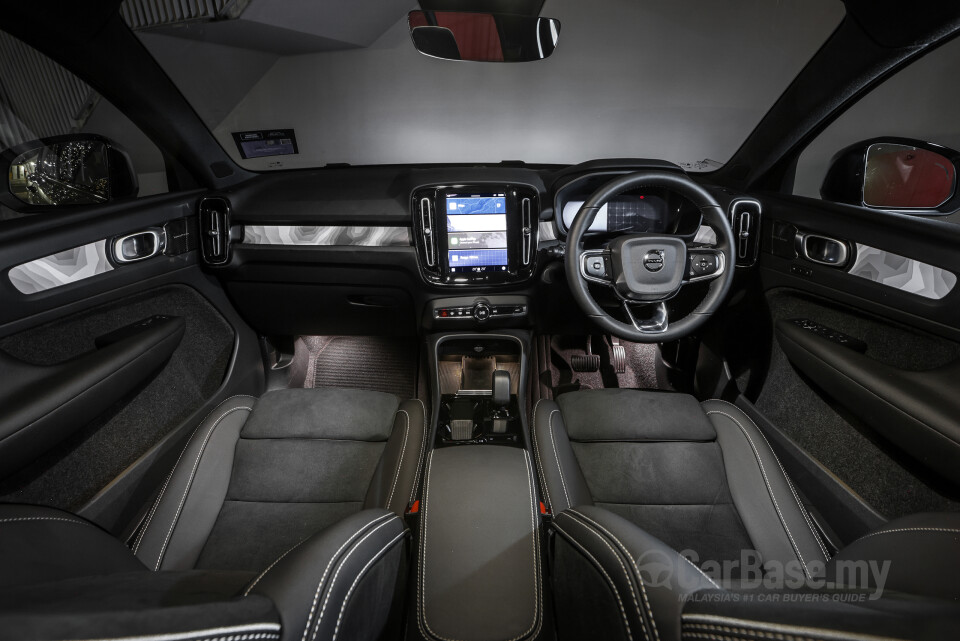 Volvo C40 Gen1 (2022) Interior