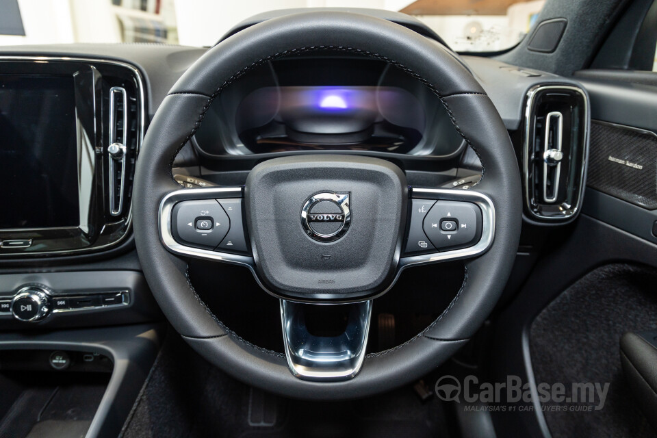 Volvo EC40 Gen1 (2022) Interior