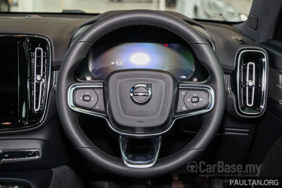 Volvo EC40 Gen1 (2022) Interior