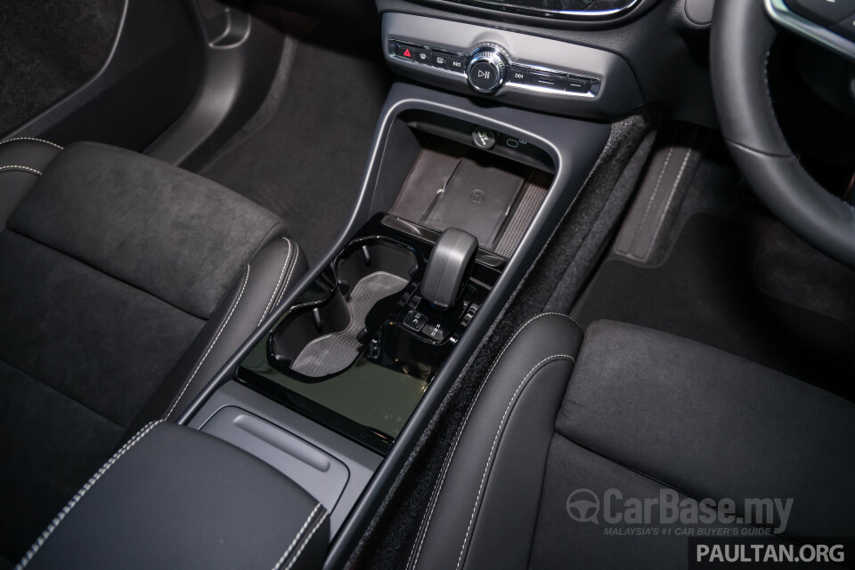 Volvo EC40 Gen1 (2022) Interior