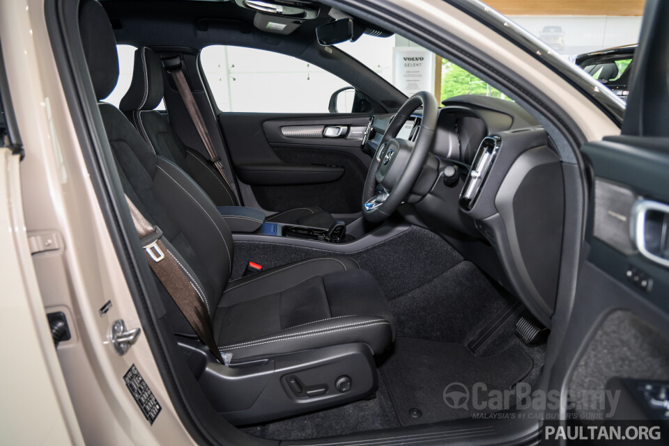 Volvo EC40 Gen1 (2022) Interior