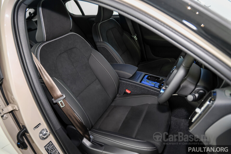 Volvo EC40 Gen1 (2022) Interior