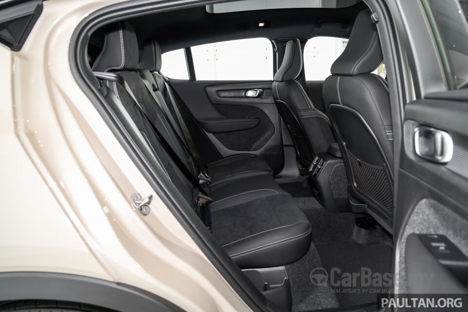 Volvo EC40 Gen1 (2022) Interior