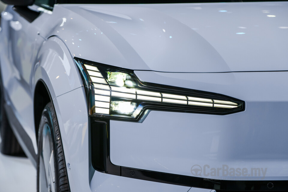 Volvo EX30 EK (2024) Exterior
