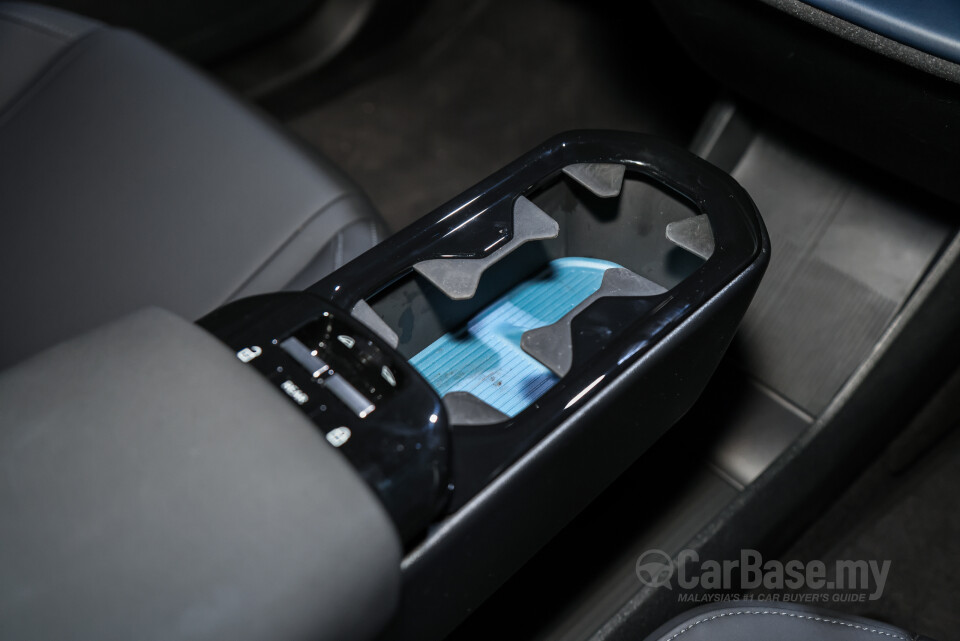 Volvo EX30 EK (2024) Interior
