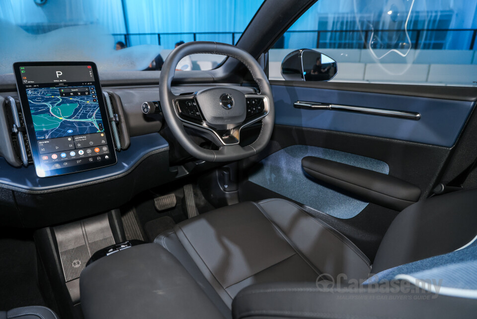 Volvo EX30 EK (2024) Interior