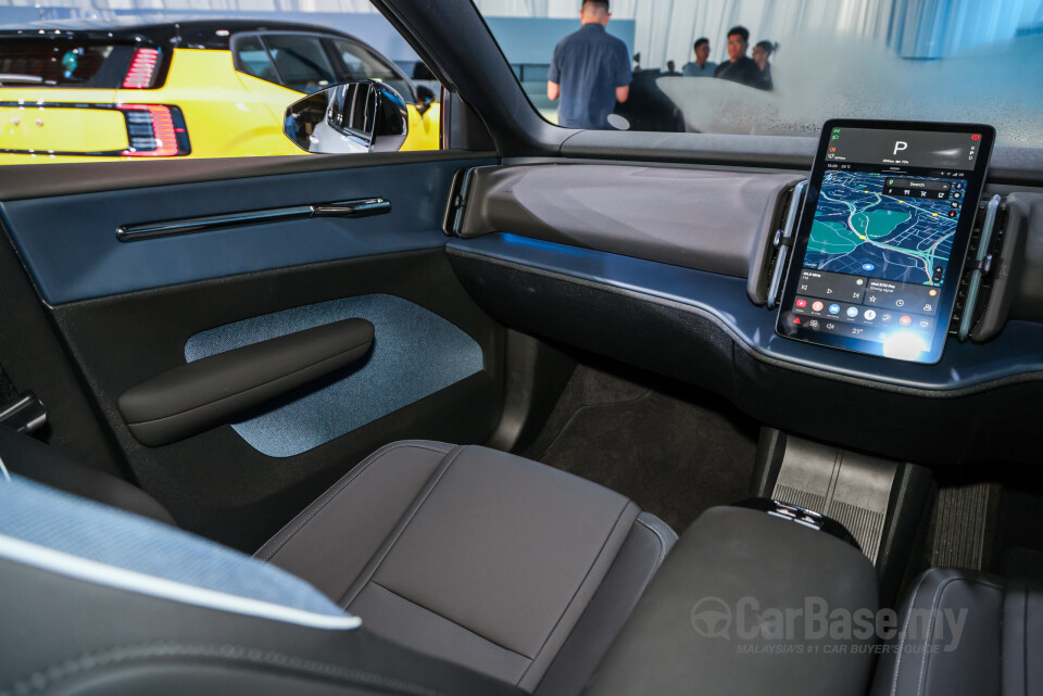 Volvo EX30 EK (2024) Interior