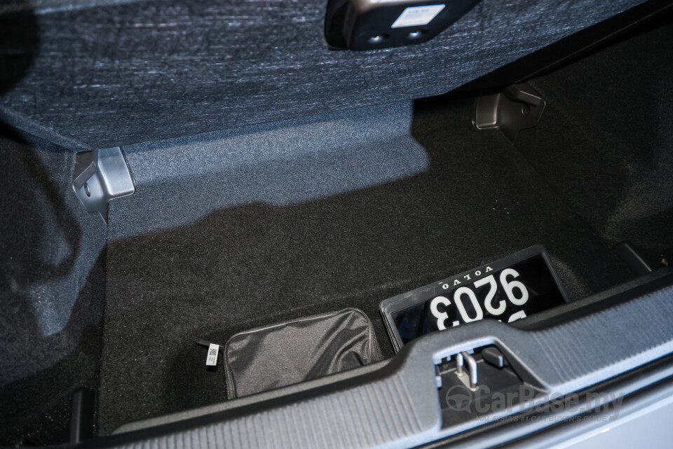 Volvo EX30 EK (2024) Interior