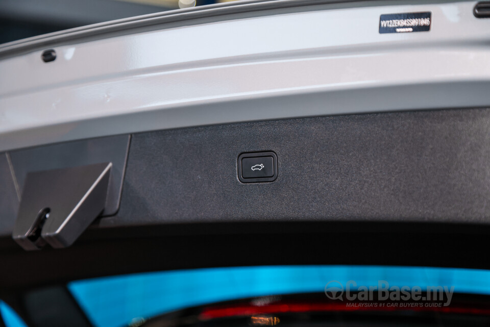 Volvo EX30 EK (2024) Interior