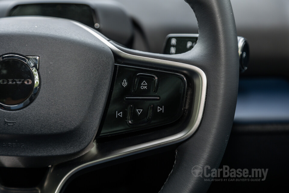 Volvo EX30 EK (2024) Interior