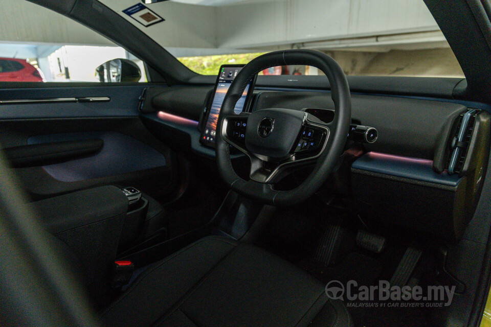 Volvo EX30 EK (2024) Interior
