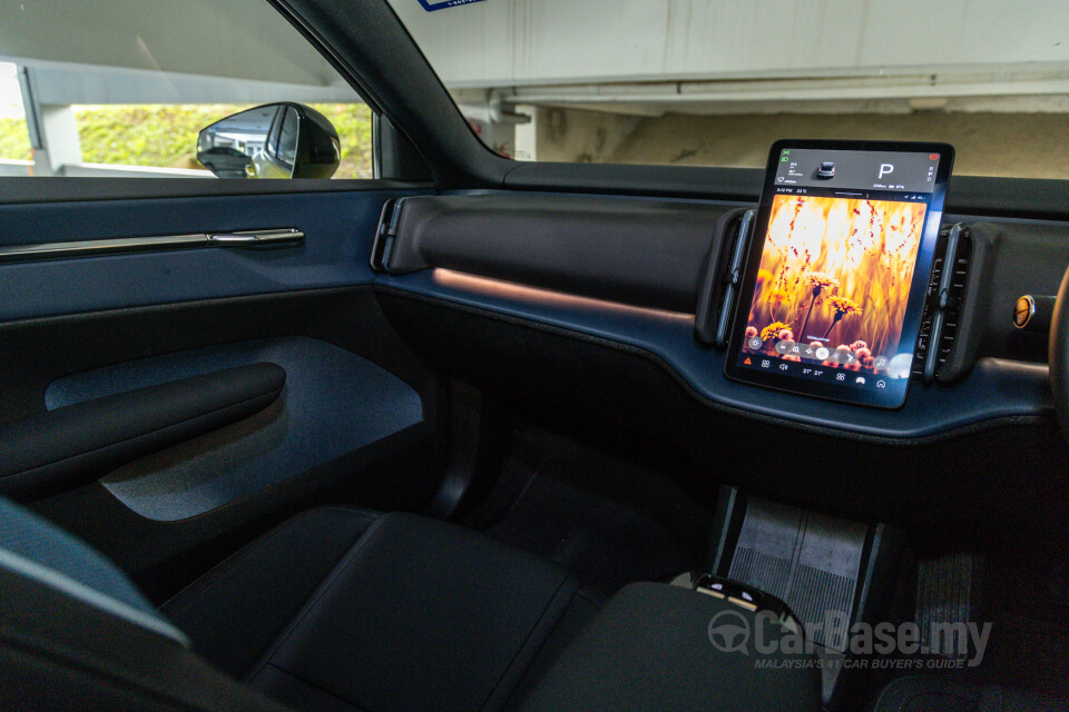 Volvo EX30 EK (2024) Interior
