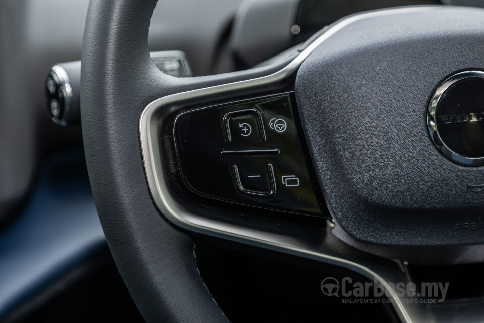 Volvo EX30 EK (2024) Interior