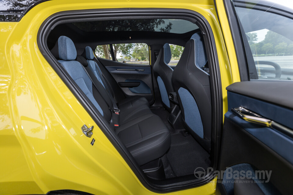 Volvo EX30 EK (2024) Interior