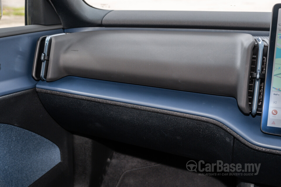 Volvo EX30 EK (2024) Interior
