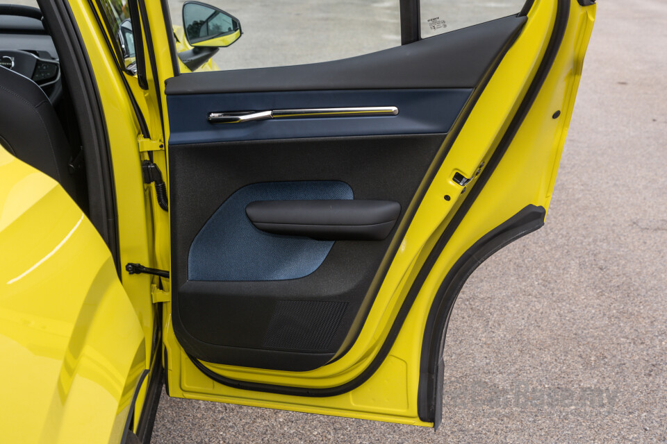 Volvo EX30 EK (2024) Interior