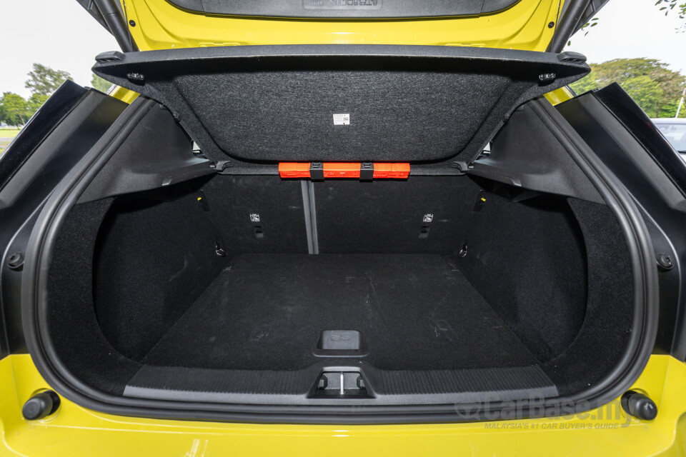 Volvo EX30 EK (2024) Interior