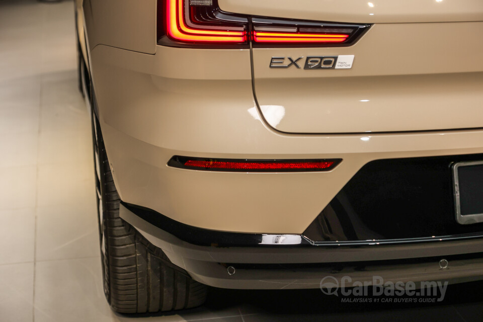 Volvo EX90 EE (2025) Exterior