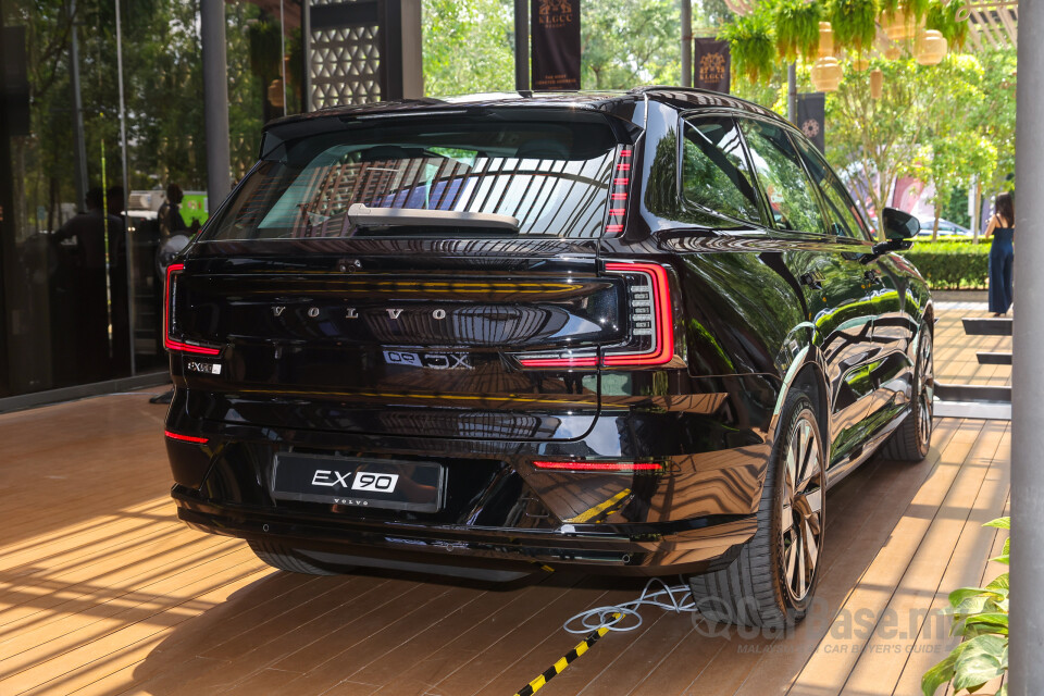 Volvo EX90 EE (2025) Exterior