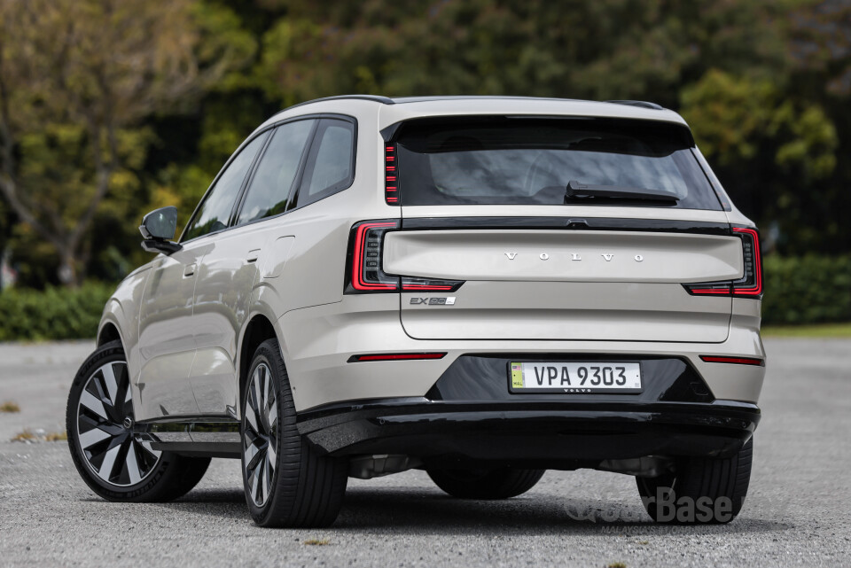 Volvo EX90 EE (2025) Exterior