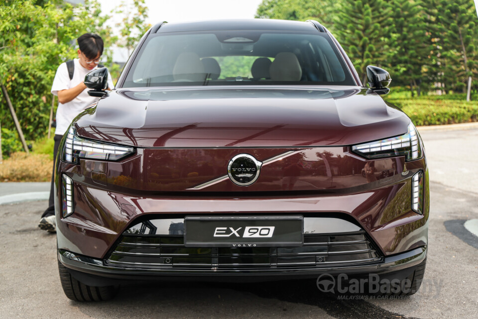 Volvo EX90 EE (2025) Exterior