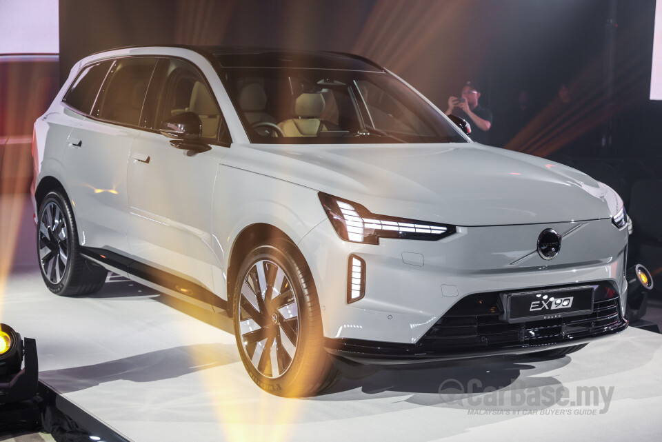 Volvo EX90 EE (2025) Exterior