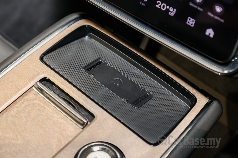 Volvo EX90 EE (2025) Interior