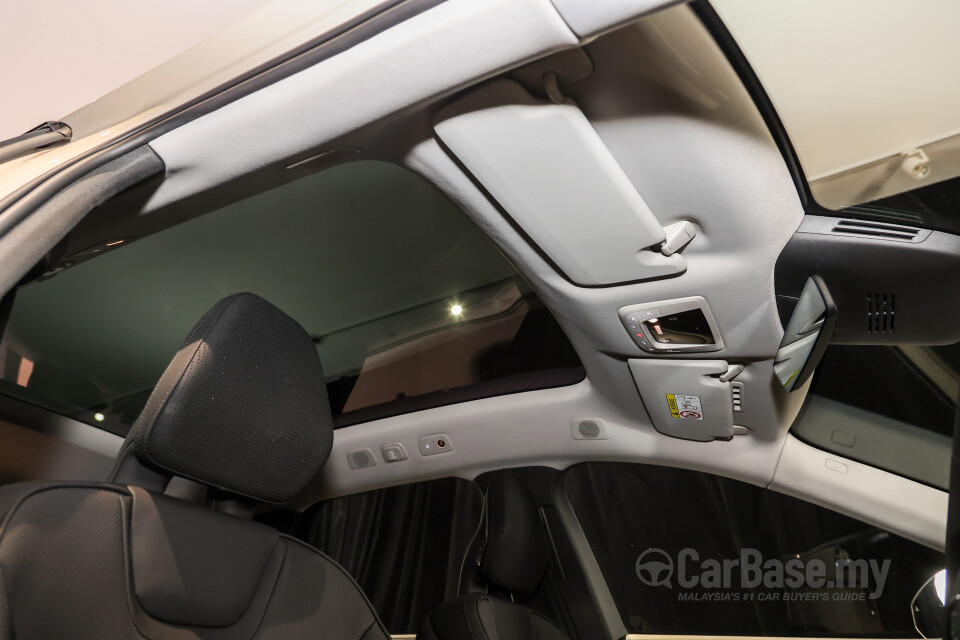 Volvo EX90 EE (2025) Interior