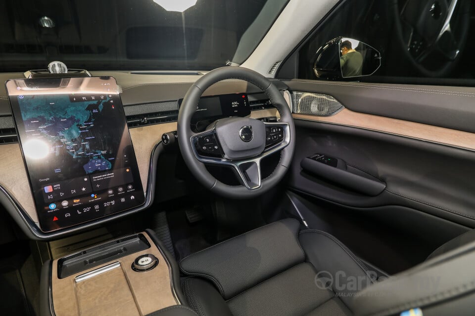 Volvo EX90 EE (2025) Interior