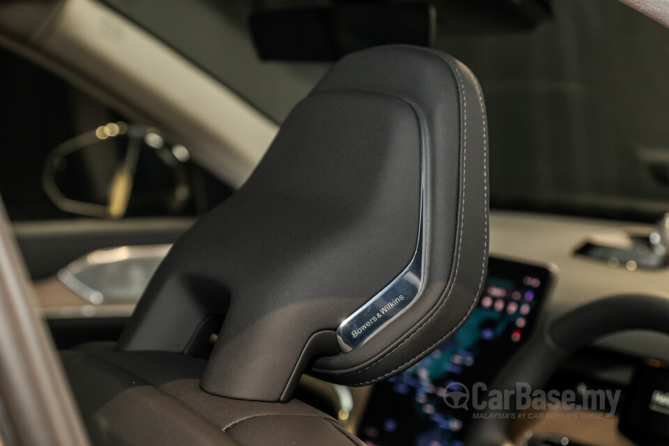 Volvo EX90 EE (2025) Interior