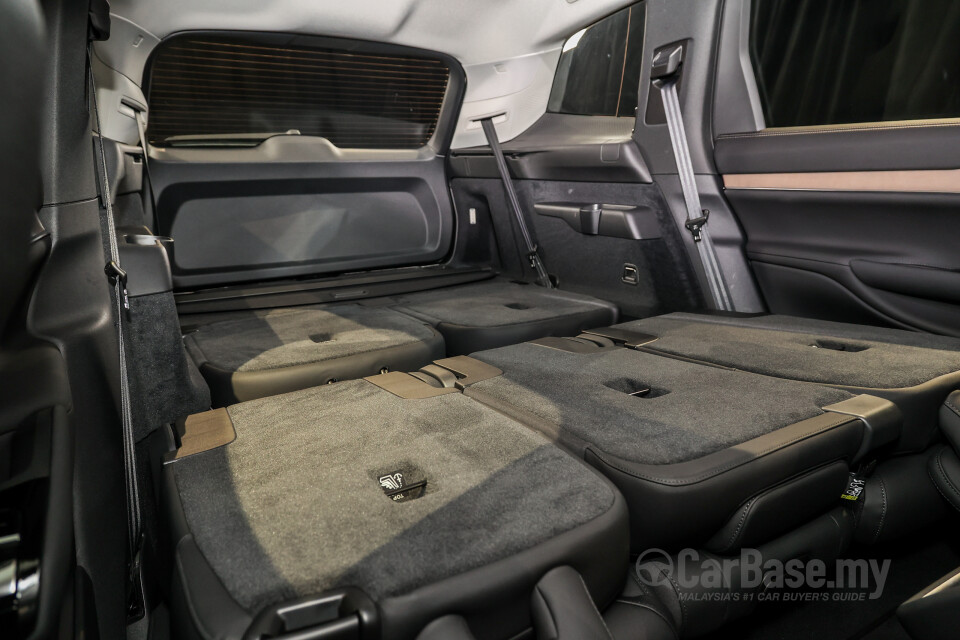 Volvo EX90 EE (2025) Interior