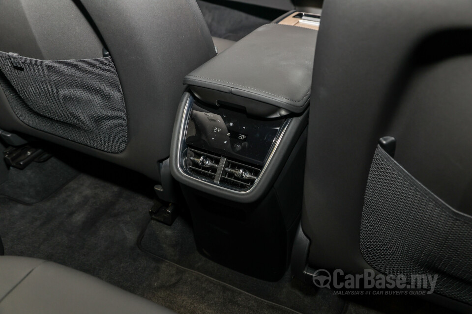 Volvo EX90 EE (2025) Interior