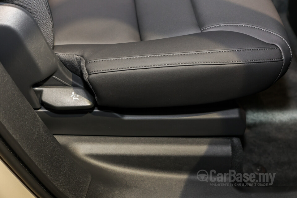 Volvo EX90 EE (2025) Interior