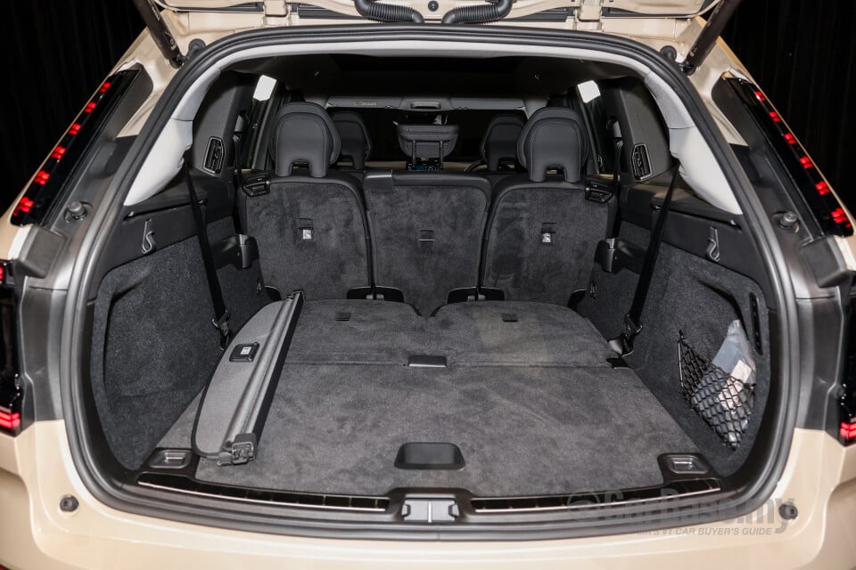 Volvo EX90 EE (2025) Interior