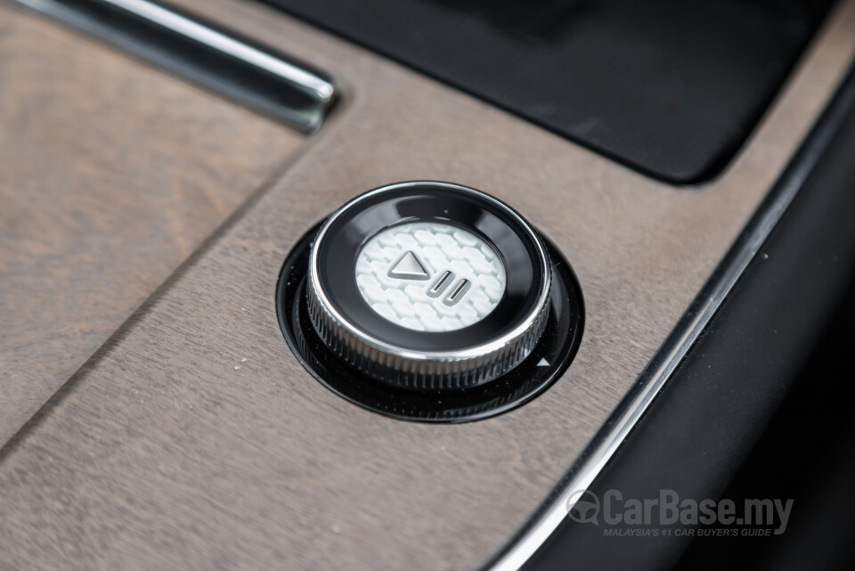 Volvo EX90 EE (2025) Interior
