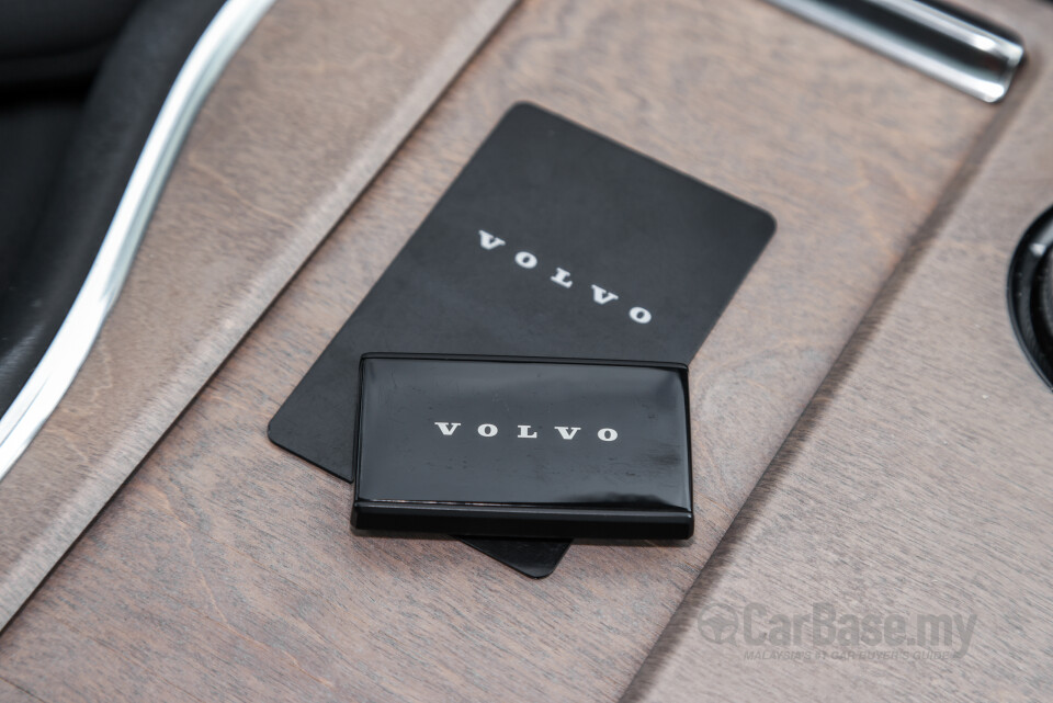 Volvo EX90 EE (2025) Interior