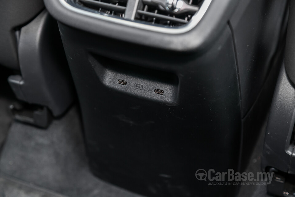 Volvo EX90 EE (2025) Interior